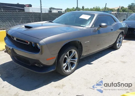2021 Dodge Challenger R/T z USA, uszkodzony, nr VIN 2C3CDZBT8MH526489